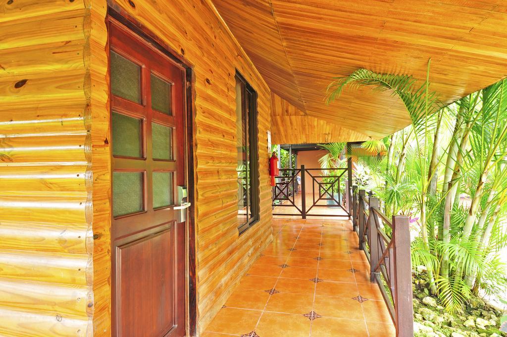 Hotel Hacienda Del Mar Puerto Carrillo Exterior photo